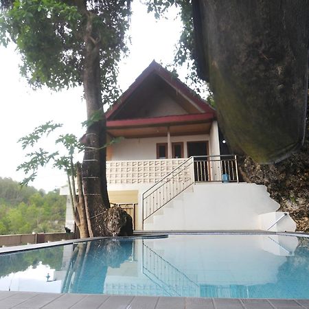 Villa Kopiori Jogjakarta Buitenkant foto