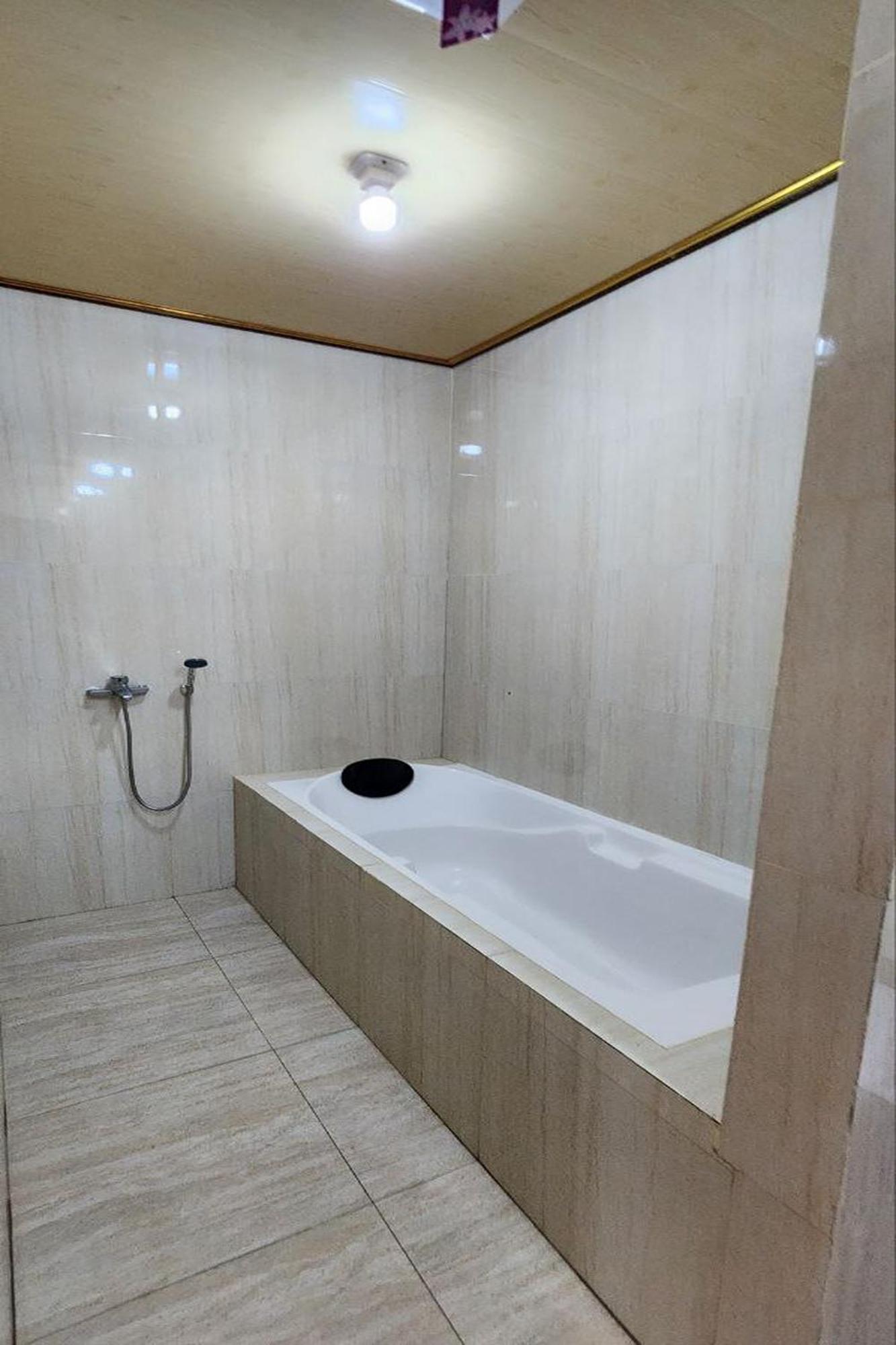 Villa Kopiori Jogjakarta Buitenkant foto